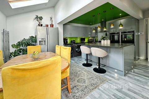 4 bedroom semi-detached house for sale, Northfield Road, Church Crookham, Fleet