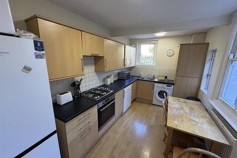 4 bedroom house to rent, Alexandra RoadBotleyOxfordOxfordshire