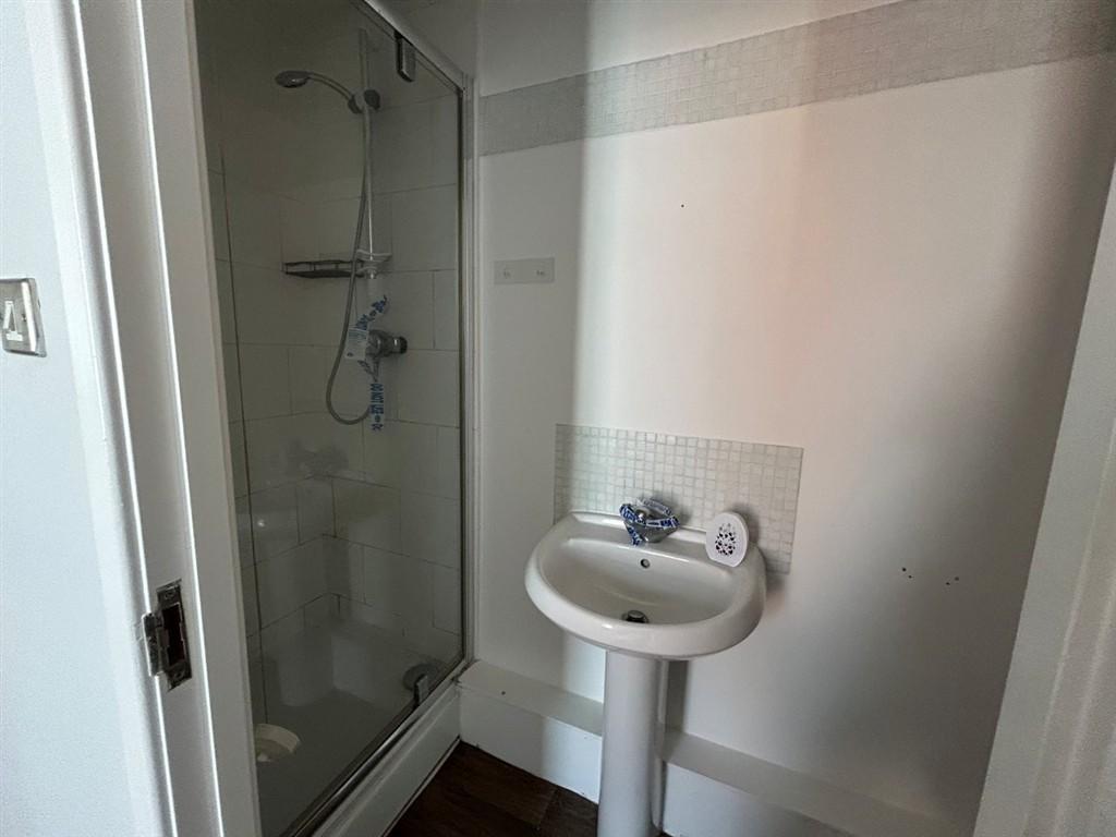 Apartment in NOTTINGHAM - More