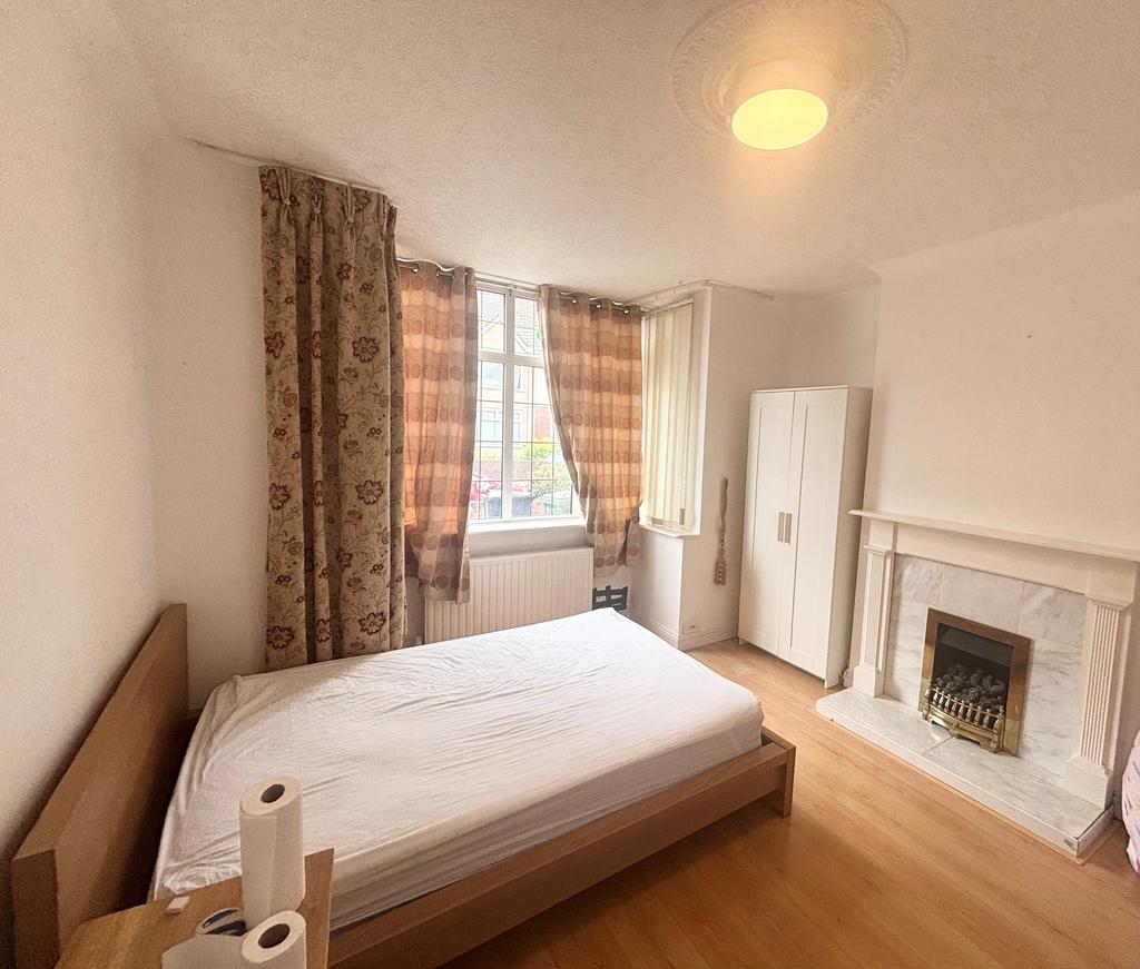 House in Bristol - View 2
