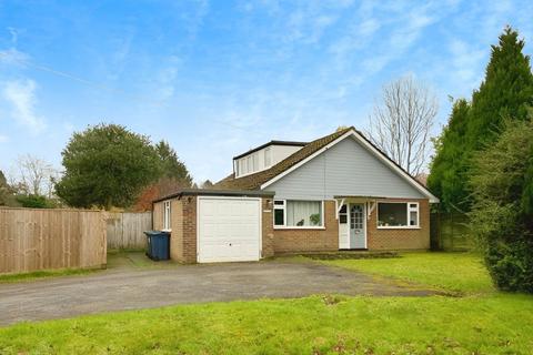 4 bedroom chalet to rent, Kiln Road, Great Missenden HP16