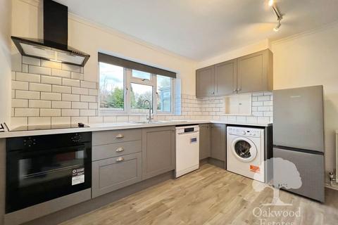 4 bedroom chalet to rent, Kiln Road, Great Missenden HP16