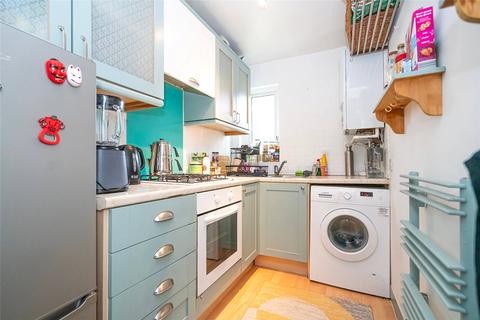 1 bedroom apartment for sale, Queens Avenue, London, N10