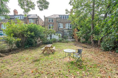 1 bedroom apartment for sale, Queens Avenue, London, N10