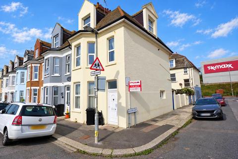 3 bedroom maisonette for sale, Seaside Road, St. Leonards-On-Sea