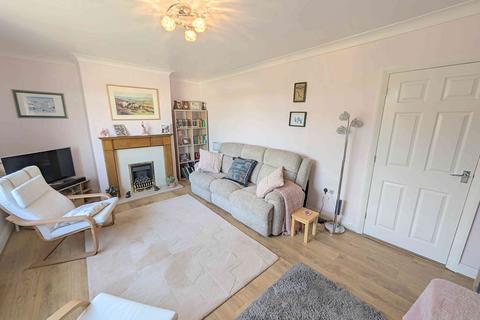 3 bedroom semi-detached house for sale, Cornwall Crescent, Brighouse HD6