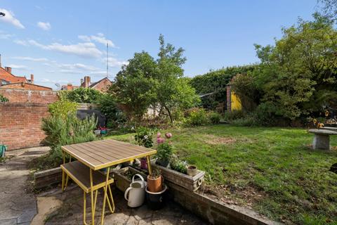 3 bedroom detached house for sale, Greys Road, Henley-on-Thames, Oxfordshire, RG9