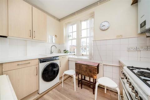 undefined, Peabody Estate, London W6