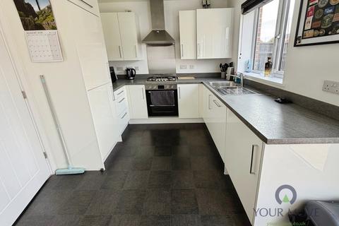 2 bedroom semi-detached house for sale, Headstock Drive, Swadlincote DE11