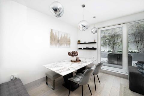 undefined, Adams Close, London N3