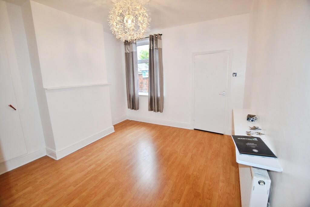 House in Leicester - View 5