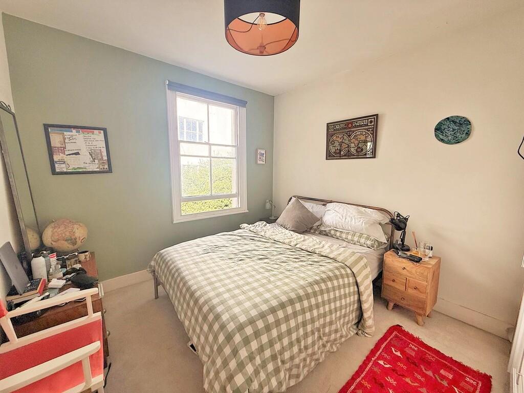 Apartment in Brighton - View 5