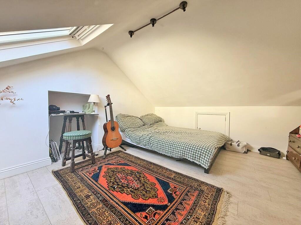 Apartment in Brighton - More
