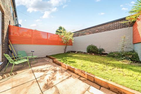 2 bedroom terraced house for sale, Deventer Crescent, East Dulwich, London, SE22