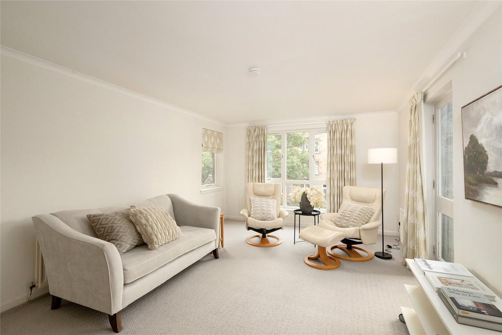Apartment in Edinburgh - View 3