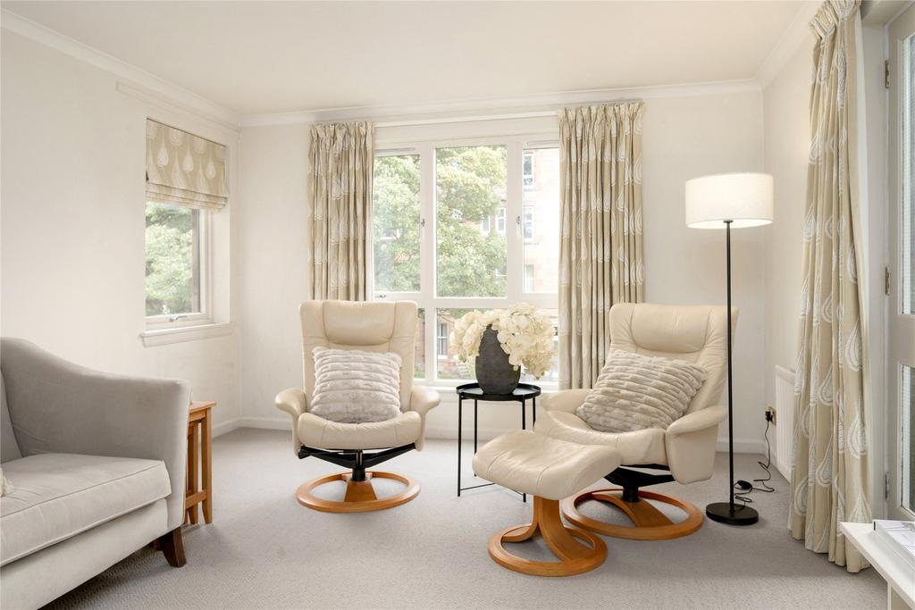 Apartment in Edinburgh - View 4