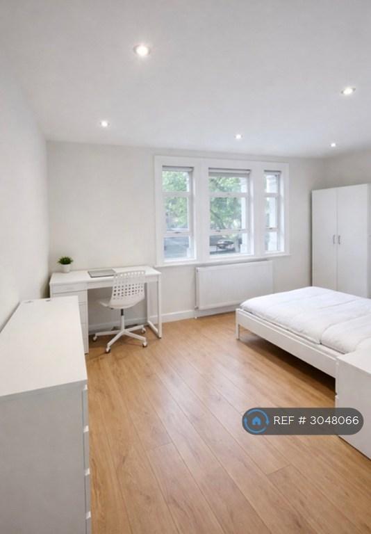 Apartment in London - View 3