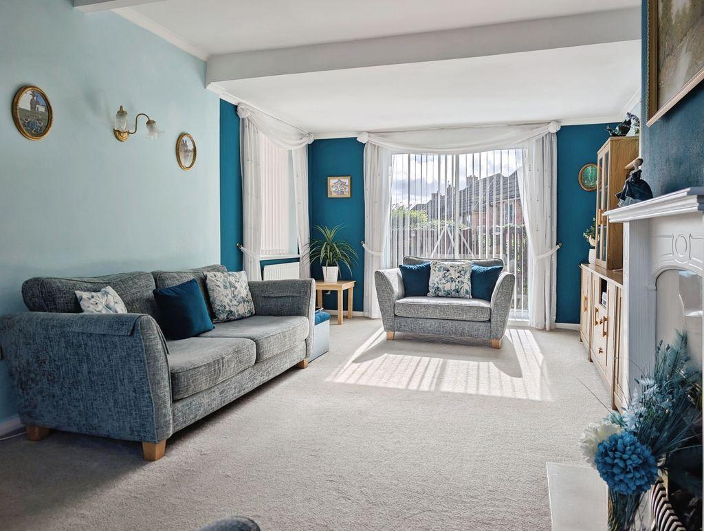 House in Newcastle Upon Tyne - View 4
