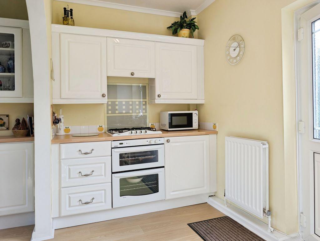 House in Newcastle Upon Tyne - View 5