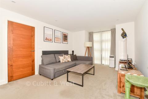 3 bedroom semi-detached house for sale, Sunte Avenue, Haywards Heath RH16