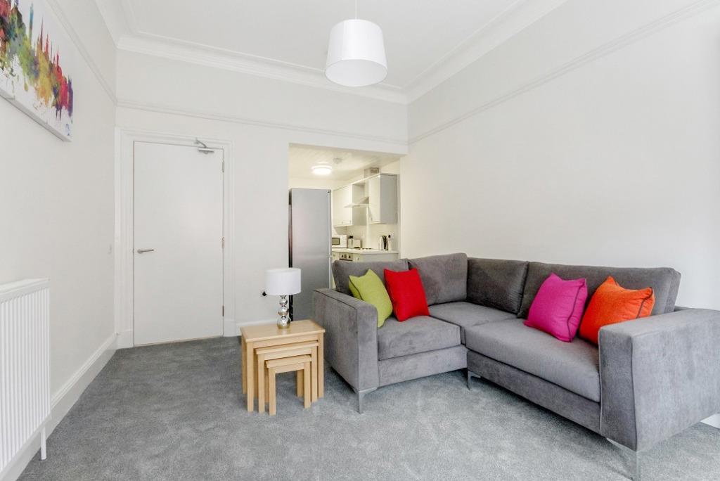 Apartment in Glasgow - View 4