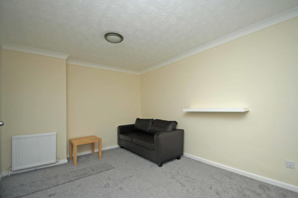 Apartment in Headingley - View 5