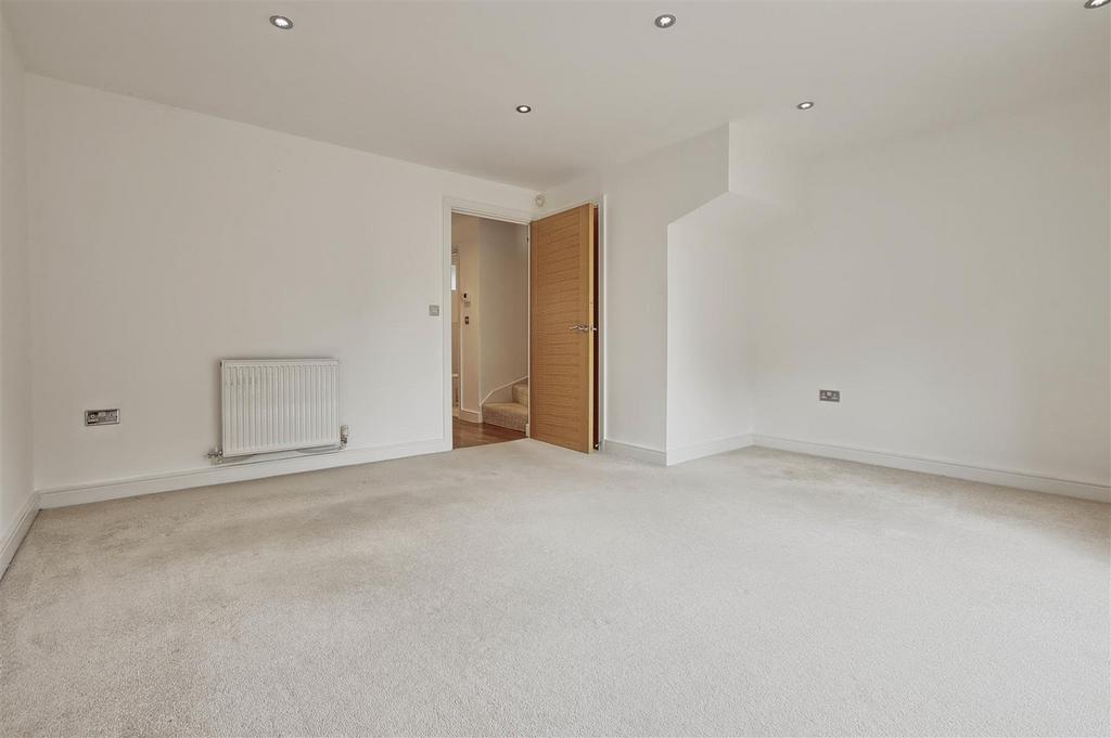 House in Cambridge - View 3