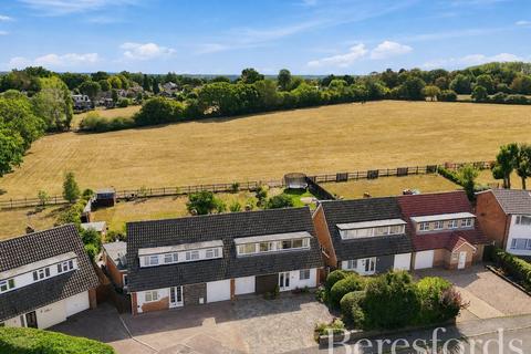 Nursery Road, Hook End, CM15