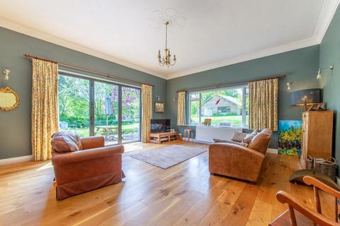 4 bedroom detached house for sale, Bucknell