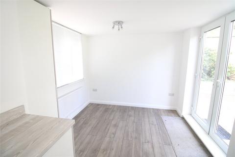 3 bedroom semi-detached house to rent, Trinity Road, Southwell, Nottinghamshire, NG25