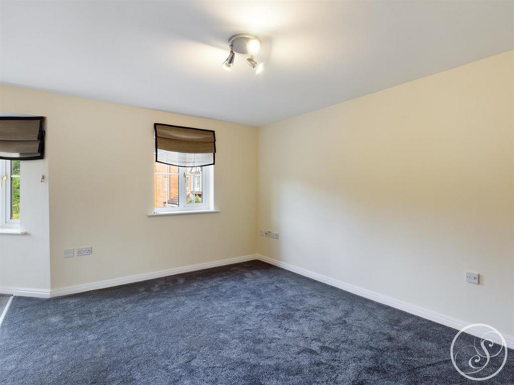 Apartment in Leeds - View 3