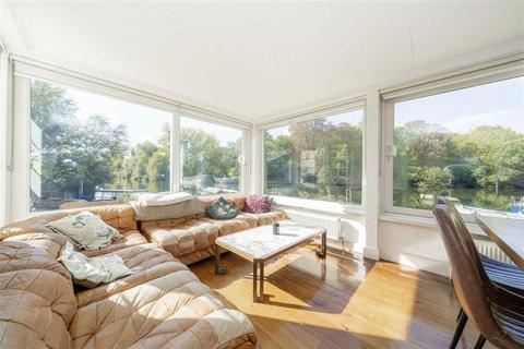 4 bedroom detached house for sale, King John Close, Staines-Upon-Thames TW19