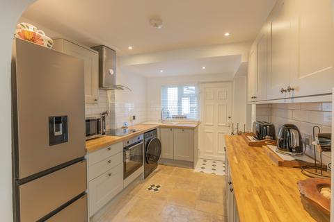2 bedroom terraced house for sale, Oxford Street, Malmesbury, SN16