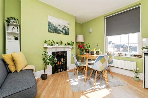 1 bedroom flat for sale, Fore Street, Exeter, Devon, EX4