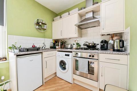 1 bedroom flat for sale, Fore Street, Exeter, Devon, EX4