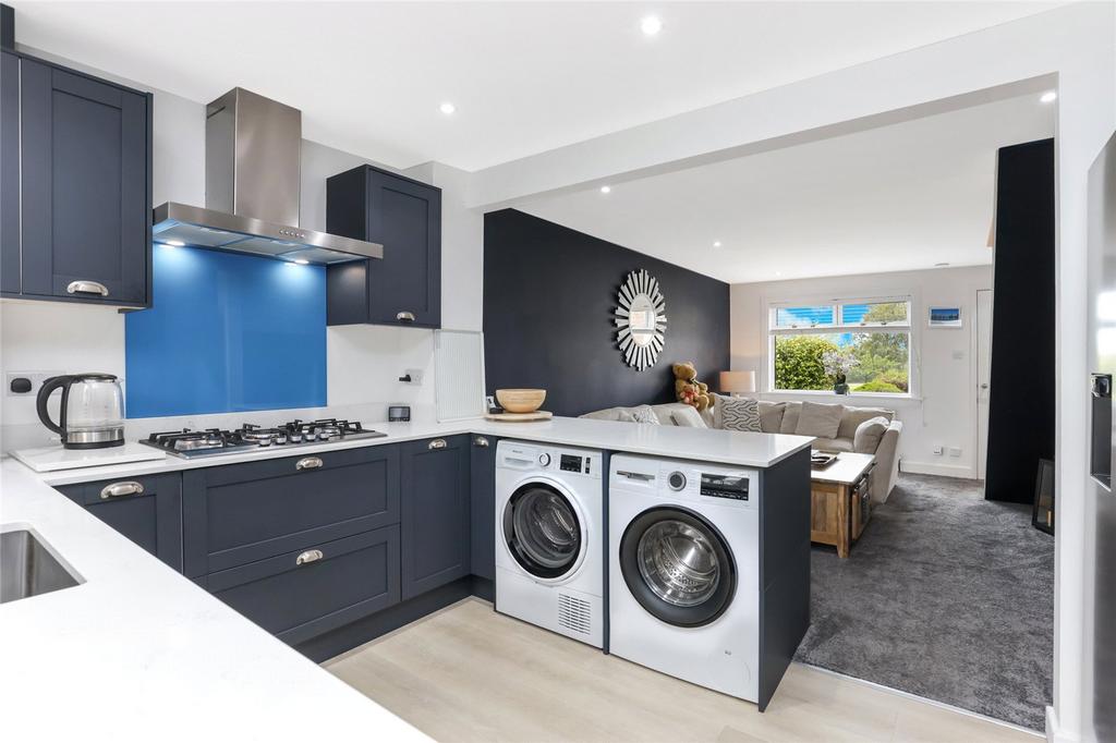 House in East Kilbride - View 2