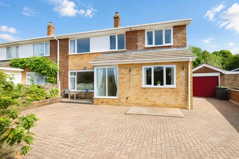 4 bedroom semi-detached house for sale, Ashford Close, Fordingbridge