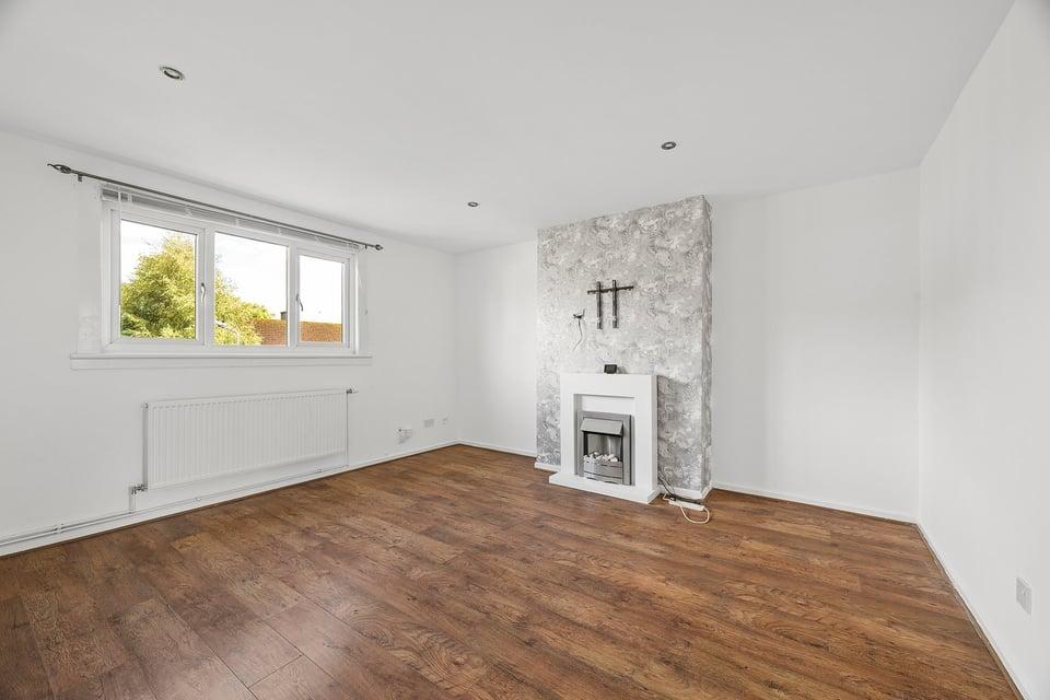 Apartment in Glasgow - View 2