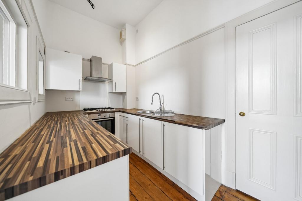 Apartment in Glasgow - View 5
