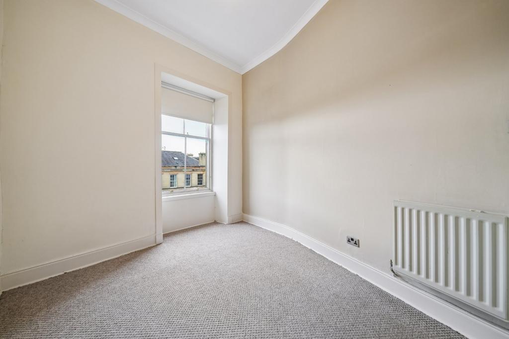 Apartment in Glasgow - More