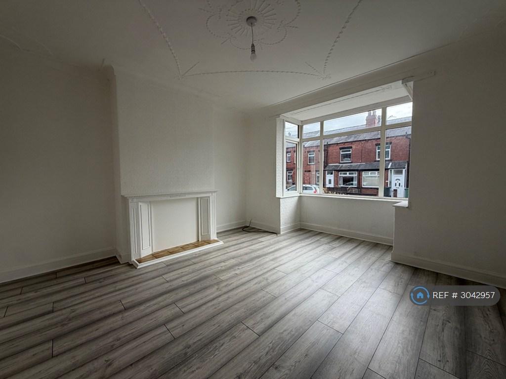House in Leeds - View 2