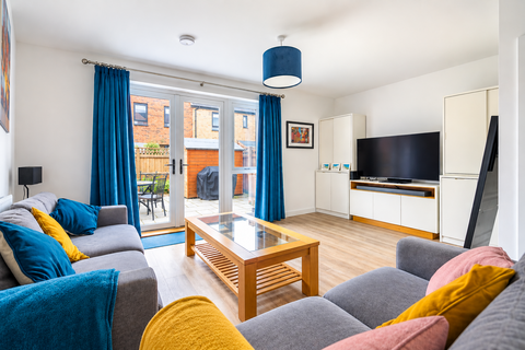 3 bedroom end of terrace house for sale, Rowntree Way, York