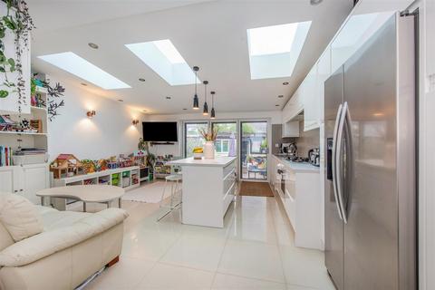 3 bedroom terraced house for sale, Lichfield Road, Portsmouth