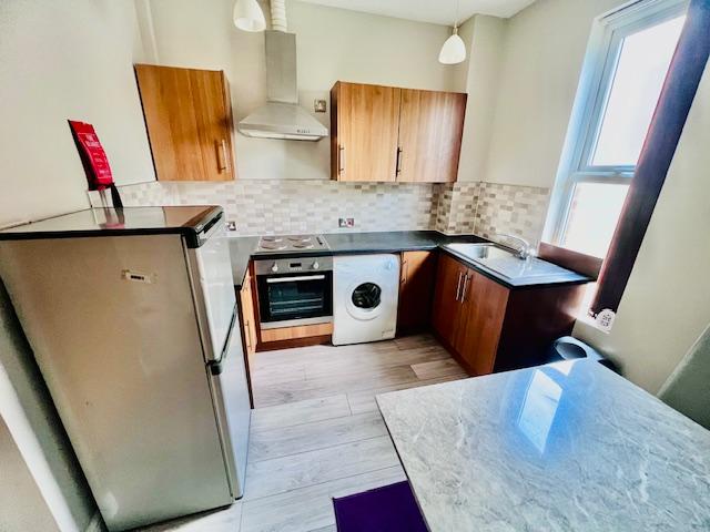 Apartment in Sheffield, South Yorkshire - More