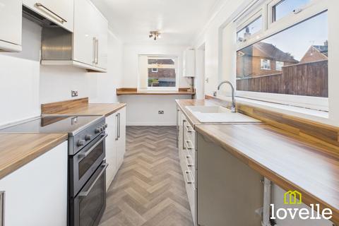 2 bedroom terraced house to rent, Telford Street, Hull HU9