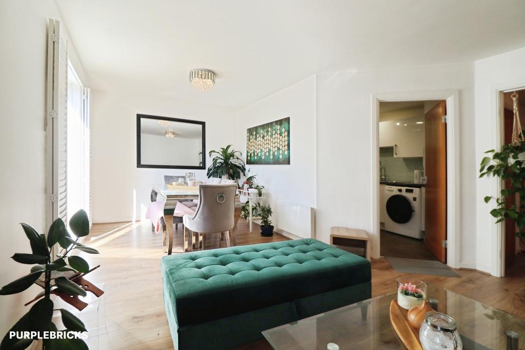 Apartment in Cardiff - View 3