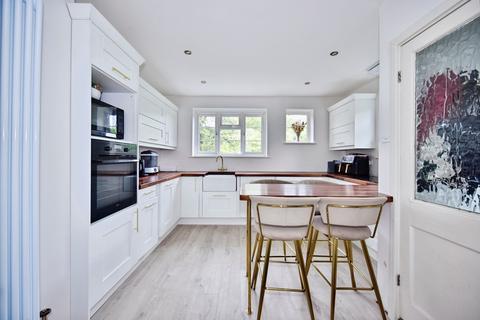 4 bedroom detached house for sale, The Ridgeway, Tonbridge, Kent, TN10
