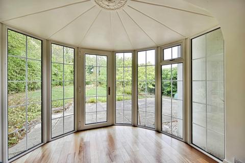4 bedroom detached house for sale, The Ridgeway, Tonbridge, Kent, TN10