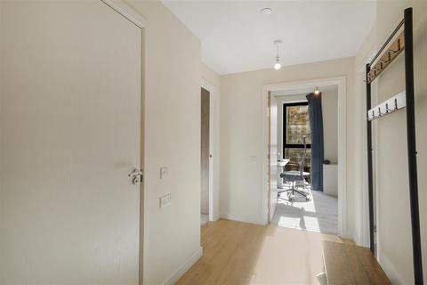 2 bedroom apartment for sale, North End Road, Wembley