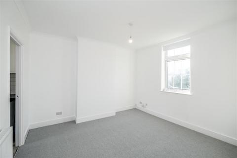 undefined, Halstead Road, Wanstead, E11